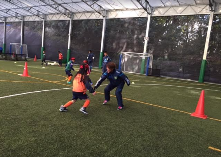 親子で学べる自主練の方法 プロに直接習える体の使い方 クーバー コーチング サッカースクール スプラージ金隈校のイベントに密着取材してきました ジュニアサッカーnews
