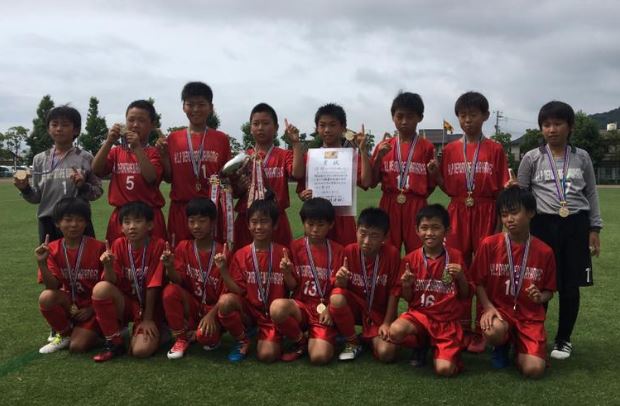 17年度 第11回オークワカップwtv少年サッカー大会 兼 第41回和歌山県少年サッカー選手権 優勝はh L Pデポルターレ和歌山フットボールクラブジュニア ジュニアサッカーnews 17年度 第11回オークワカップwtv少年サッカー大会 兼 第41回和歌山県少年サッカー選手権 優勝はh L Pデポルターレ和歌山フットボールクラブジュニア ジュニアサッカーnews