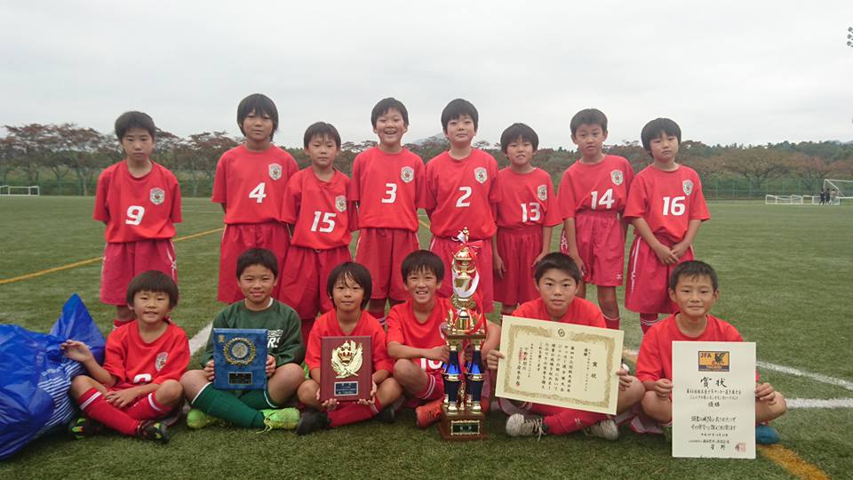 写真追加 17年度 第46回 栃木県少年サッカー選手権大会 ジュニアの部u 10 栃木sc ファイターズ 野原 ともぞうが優勝 ジュニアサッカーnews
