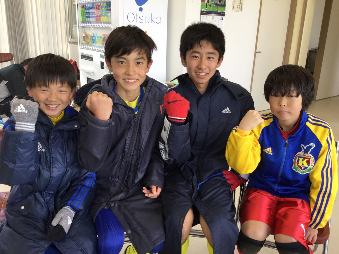 写真アップしました 選手の優勝インタビューも 実況 17年第41回全日本少年サッカー大会福岡県大会中央大会 西鞍の丘総合運動公園から実況します ジュニアサッカーnews 写真アップしました 選手の優勝インタビューも 実況 17年第41回全日本少年サッカー大会福岡県大会中央大会 西鞍の丘総合運動公園から実況します ジュニアサッカーnews