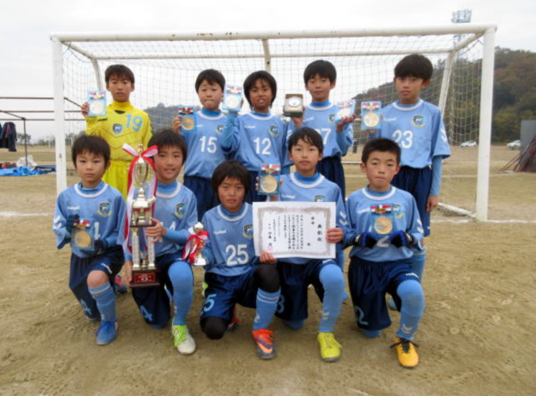 17年度 多度津町冬のまつりジュニアサッカー大会 U 11の部 優勝はエストレーラス高知 ジュニアサッカーnews