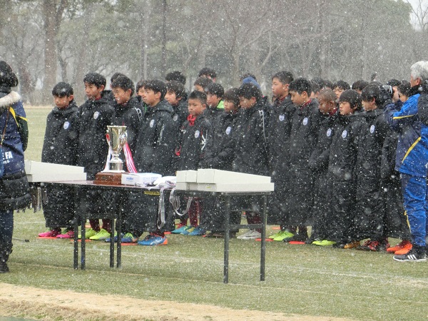 17年度 第34回神戸兵庫シティライオンズクラブ杯春季新人戦大会 関西小学生 神戸予選 優勝は男子の部 ヴィッセル神戸u 12 女子の部 学園fc ジュニアサッカーnews 17年度 第34回神戸兵庫シティライオンズクラブ杯春季新人戦大会 関西小学生 神戸予選 優勝は男子の部 ヴィッセル神戸u 12 女子の部 学園fc ジュニアサッカーnews