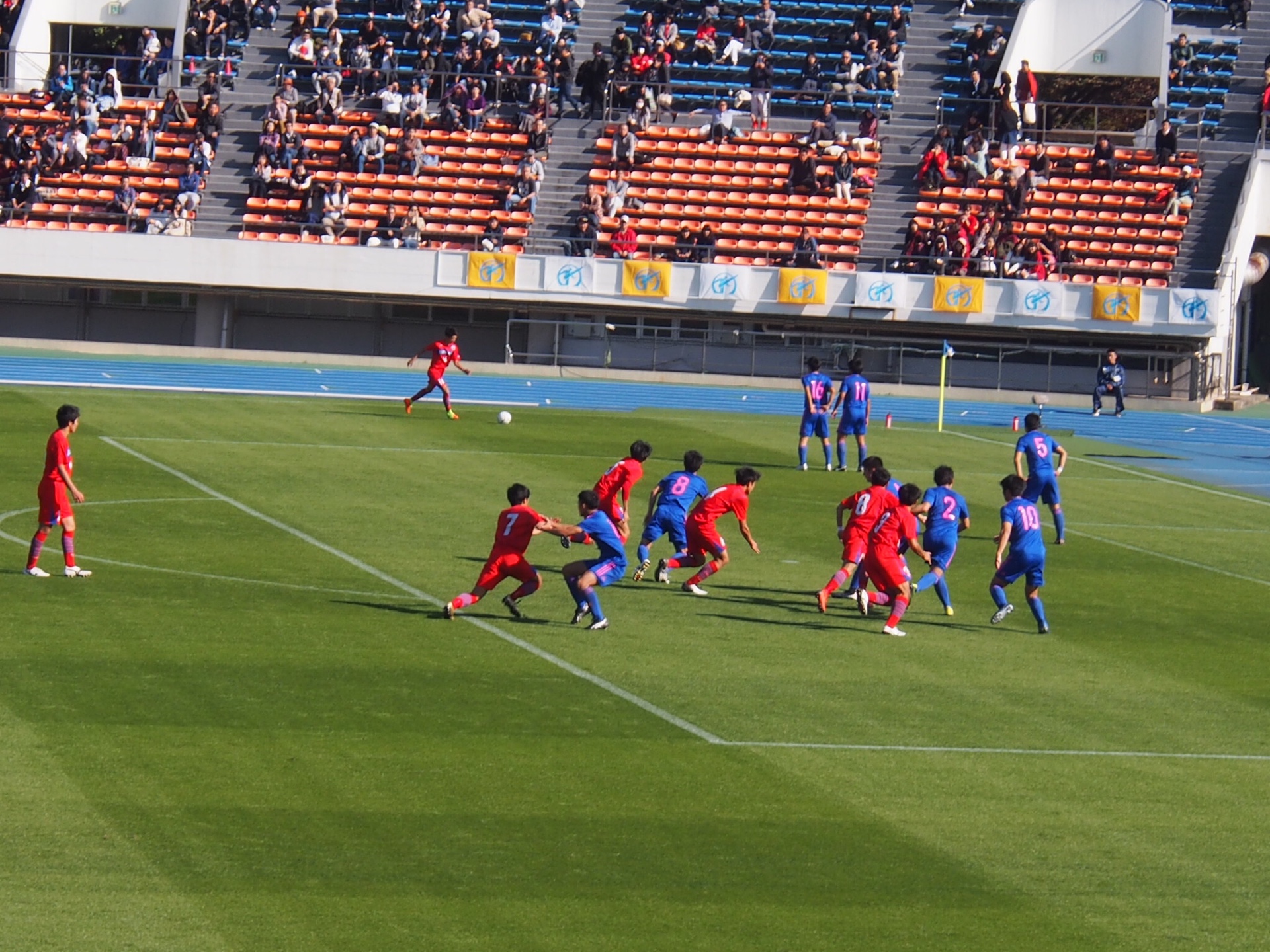 18年度 第97回全国高校サッカー選手権大会 東京都大会結果掲載 Aブロックは国士舘 Bブロックは駒沢大高がv ジュニアサッカーnews