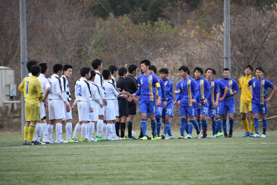 大会写真 個人賞掲載 18年度 ミズノ全国ルーキーリーグ交流大会u 16 優勝は阪南大学高校 大阪 ジュニアサッカーnews