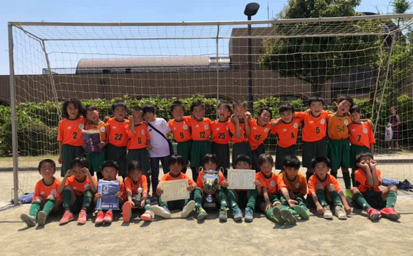 優勝はfcパーシモンw 川崎市春季低学年サッカー大会麻生区予選 19年度第36回川崎市春季低学年サッカー大会麻生区予選 神奈川県 ジュニアサッカーnews 優勝はfcパーシモンw 川崎市春季低学年サッカー大会麻生区予選 19年度第36回川崎市春季低学年サッカー大会麻生区予選 神奈川県 ジュニアサッカーnews
