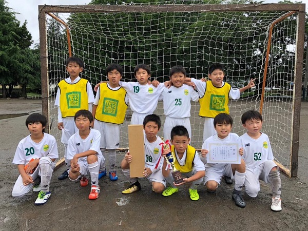 19年度 第18回泉カップjrサッカー大会 U 10 栃木 グループ優勝はカテット白沢 ともぞう 国本 ブラッドレス リフレ ペンサーレ ジュニアサッカーnews