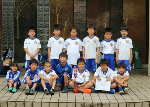 19年度 第18回泉カップjrサッカー大会 U 10 栃木 グループ優勝はカテット白沢 ともぞう 国本 ブラッドレス リフレ ペンサーレ ジュニアサッカーnews