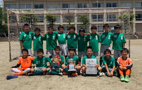 優勝は玉諸sss 中沢杯4年生大会 2019年度 第35回中沢杯4年生大会 山梨 ジュニアサッカーnews