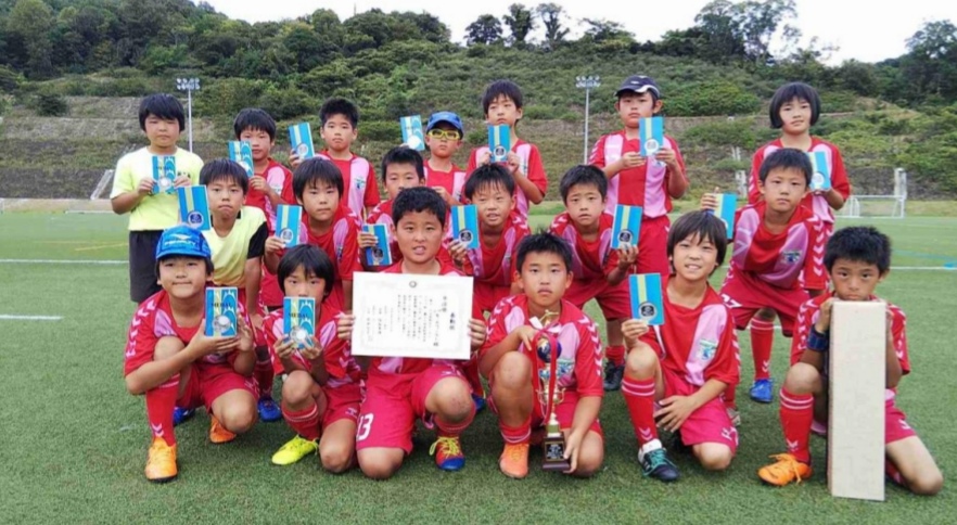 19年度 第30回 高松北ロータリー杯 高松市少年サッカー大会 U 10 優勝は紫雲 A ジュニアサッカーnews 19年度 第30回 高松北ロータリー杯 高松市少年サッカー大会 U 10 優勝は紫雲 A ジュニアサッカーnews