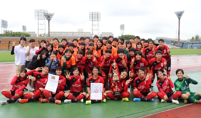 19年度 第28回全国高校女子サッカー選手権大会 京都府大会 優勝は京都精華学園 ジュニアサッカーnews