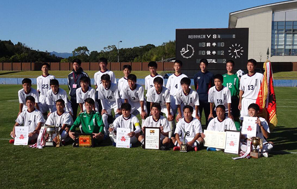 19年度 第98回全国高校サッカー選手権 三重県大会 四日市中央工が2年連続34回目の優勝 ジュニアサッカーnews