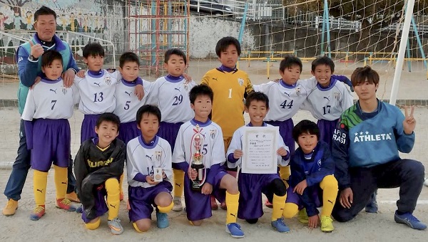 滋賀少年サッカー応援団 みんなのnews 滋賀県カップ戦情報 優勝は安土 準優勝は浅井 晴嵐カップ4年生大会レザボア杯 情報ありがとうございます 滋賀少年サッカー応援団 みんなのnews 滋賀県カップ戦情報 優勝は安土 準優勝は浅井 晴嵐カップ4年生大会レザボア杯 情報ありがとうございます