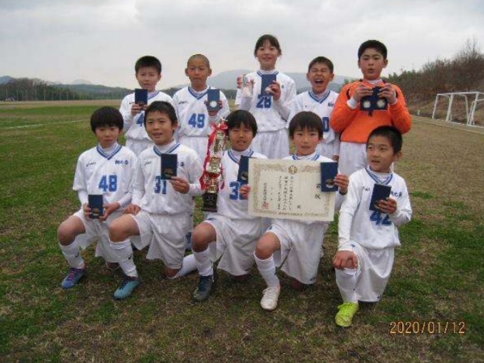 19年度 香川 第33回読売旗争奪中西讃地区ジュニアサッカー大会 U 10 優勝は善通寺朝比奈fsc 写真掲載 ジュニアサッカーnews