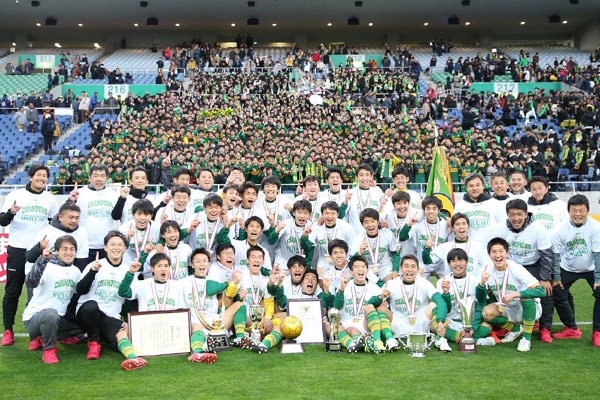 静岡学園高校サッカー部ってどんなチーム 優勝写真も紹介 19年度 第98回全国高校サッカー選手権 川口監督 阿部キャプテン 松村選手コメント動画他 ジュニアサッカーnews