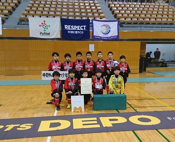 19年度 第17回長野県少年フットサル大会 カテゴリー 優勝は中野sss ジュニアサッカーnews