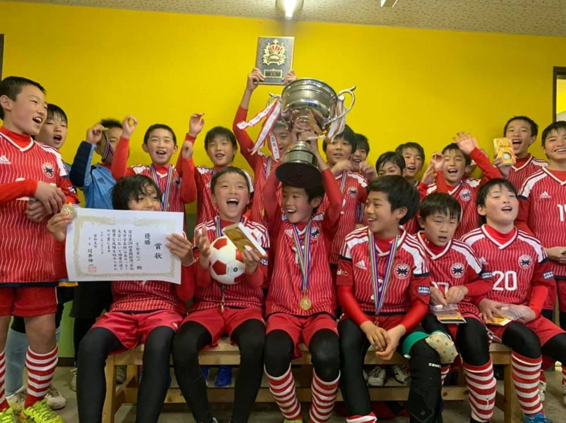 19年度 第26回豊橋招待サッカー5年生大会 愛知大学学長杯 優勝は京都葵fc A 2連覇達成 ジュニアサッカーnews