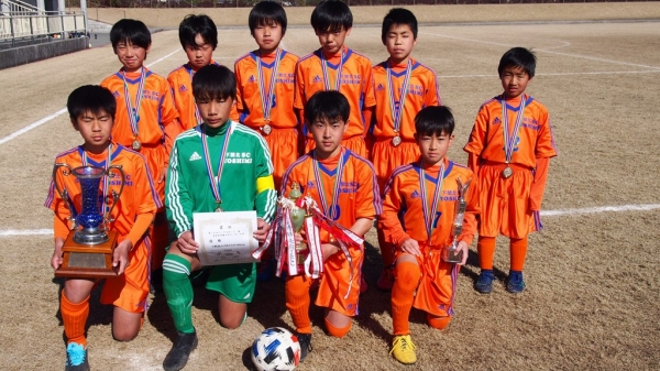 年 第18回 エミアスカップ兼会長杯争奪少年サッカー大会 山口県 優勝は下関北fc 吉見サッカースポーツ少年団 ジュニアサッカーnews 年 第18回 エミアスカップ兼会長杯争奪少年サッカー大会 山口県 優勝は下関北fc 吉見サッカースポーツ少年団 ジュニアサッカーnews