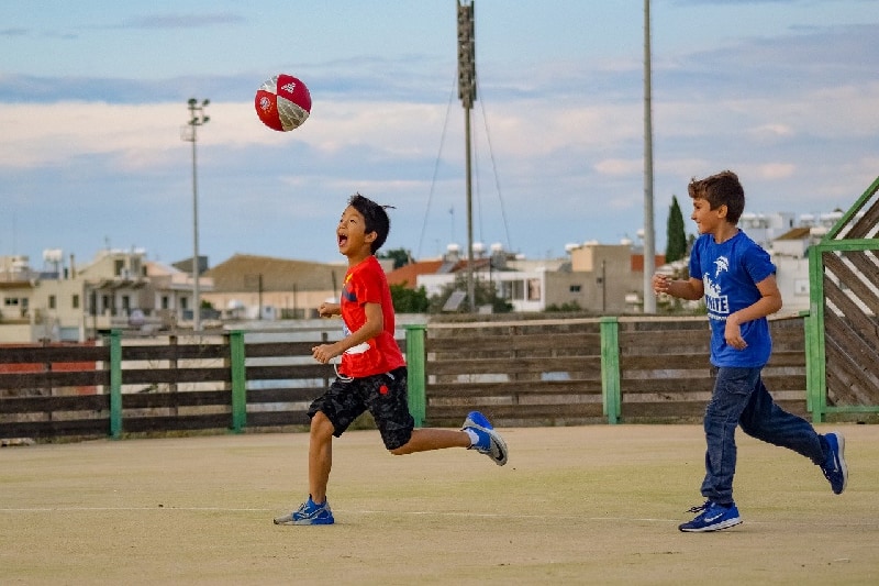 初めてのサッカー サッカーをやりたい と言われたら どのチームにする 保護者の負担は 初めてのチーム選び ジュニアサッカーnews