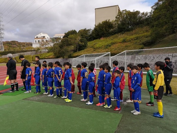 年度 第42回神戸兵庫シティライオンズクラブ杯 秋季大会 3部 兼 第47回兵庫県少年サッカー4年生大会 神戸市予選 優勝はセンアーノ神戸 ジュニアサッカーnews 年度 第42回神戸兵庫シティライオンズクラブ杯 秋季大会 3部 兼 第47回兵庫県少年サッカー4年生大会 神戸市予選 優勝はセンアーノ神戸 ジュニアサッカーnews