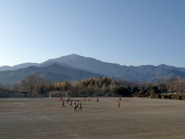 街のサッカークラブが考える地域共創とは 環境保全のアイディアで地元を元気に 伊勢原fcフォレスト代表 監督 一場 哲宏氏インタビュー ジュニア サッカーnews