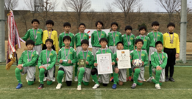 年度第44回山梨県選抜少年サッカー大会 3連覇 峡中tc X 上位4チームのお写真掲載しています ジュニアサッカーnews