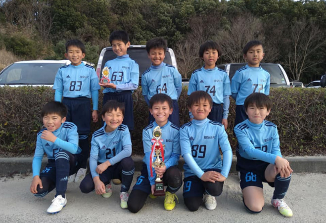 優勝写真掲載 年度 第1回 シリウスカップu 9 グランドチャンピオン決定戦 愛知 優勝は尾西fc ジュニアサッカーnews 優勝写真掲載 年度 第1回 シリウスカップu 9 グランドチャンピオン決定戦 愛知 優勝は尾西fc ジュニアサッカーnews