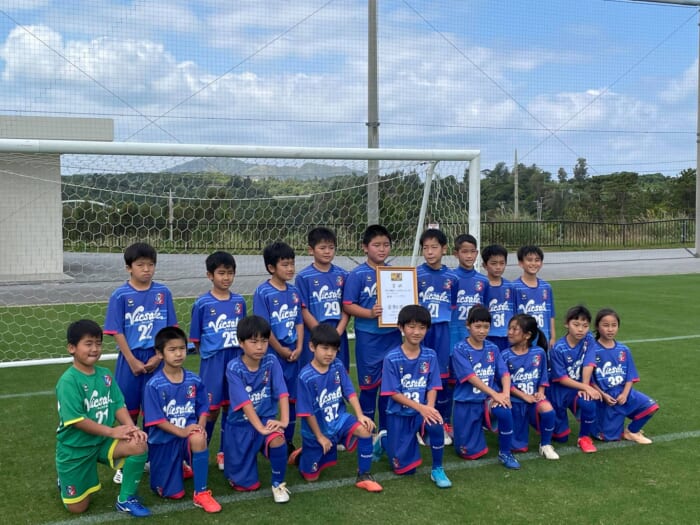 Ofa沖縄県u 10少年サッカー大会 新報児童オリンピック代替大会 優勝はヴィクサーレ Crecer 琉球 比屋根 ジュニアサッカーnews