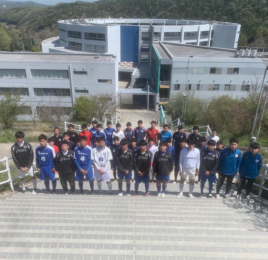 如水館サッカー部ピステ24番