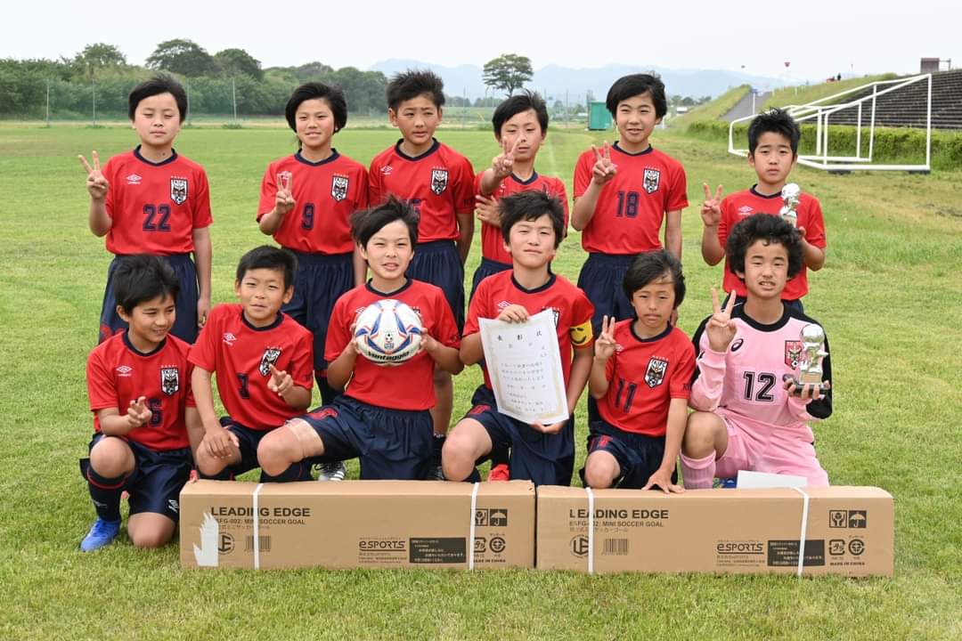 21年度 第56回鳥取市サッカー祭り 優勝は鳥取kfc B 写真掲載 ジュニアサッカーnews