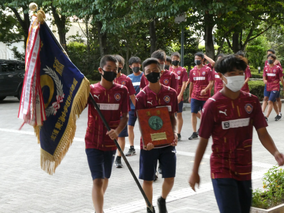 優勝写真掲載 21年度 第43回 東海中学総体サッカー大会 静岡開催 優勝は浜松開誠館中学校 全国大会出場は開誠館 帝京大可児 静岡学園に決定 ジュニアサッカーnews