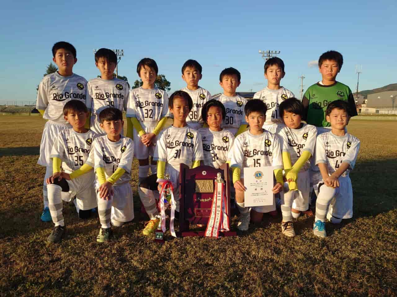 21年度 第29回桜井ライオンズ杯 桜井市少年少女サッカー大会 奈良県 優勝は6年生の部は桜ヶ丘fc 4年生の部はリオグランデfc ジュニアサッカーnews