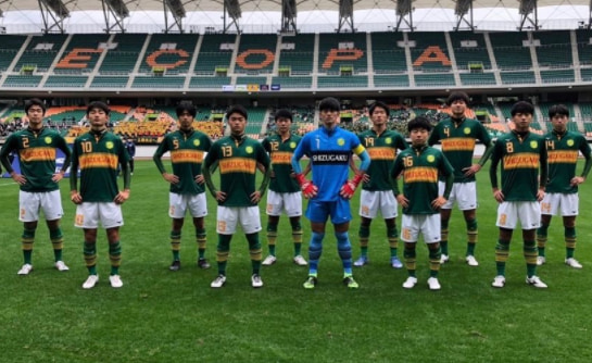 ベストイレブン 優勝写真掲載 21年度 第100回全国高校サッカー選手権 静岡県大会 優勝は静岡学園 県3冠達成 2年ぶり13回目の全国大会出場決定 ジュニアサッカーnews