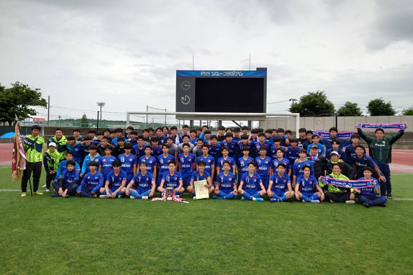 優勝写真掲載 22年度 第71回 秋田県高校総体 全県総体 インターハイ 優勝は明桜高校 32大会ぶり5回目の全国大会出場決定 ジュニア サッカーnews
