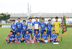 【優勝チーム写真掲載】法人会カップ2025 U-12福井県少年サッカー選手権大会 優勝は武生FC！